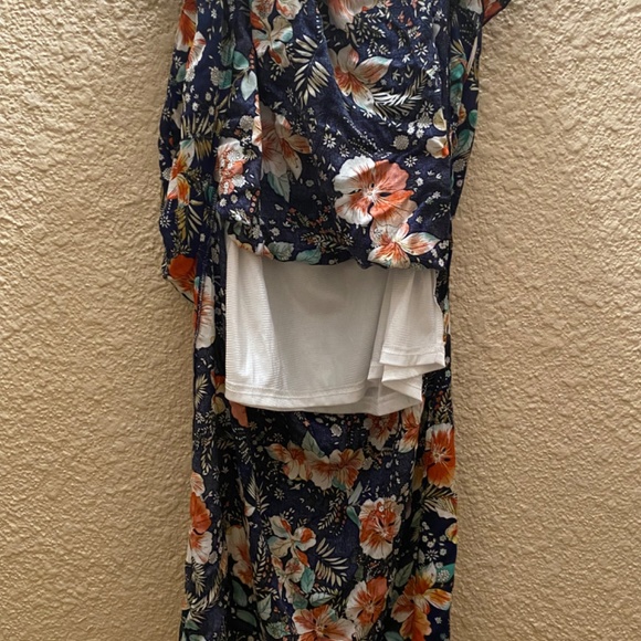 Jasambac (L) Strapless Dress - Picture 3 of 4